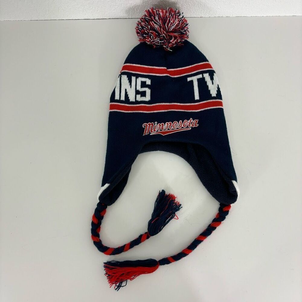 MLB‎ Minnesota Twins Blue with Red Fleece Lined Pom Pom Winter Hat